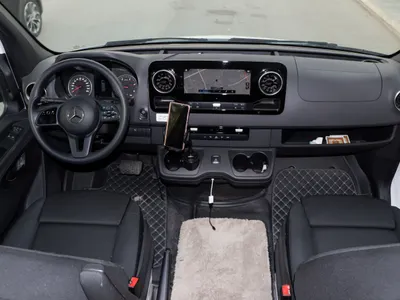 2022 مرسيدس - بنز سبرنتر