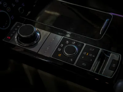 2016 لاند روفر رينج روفر فوج