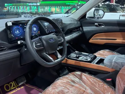 2026 فورد تيريتوري تيتانيوم بلس