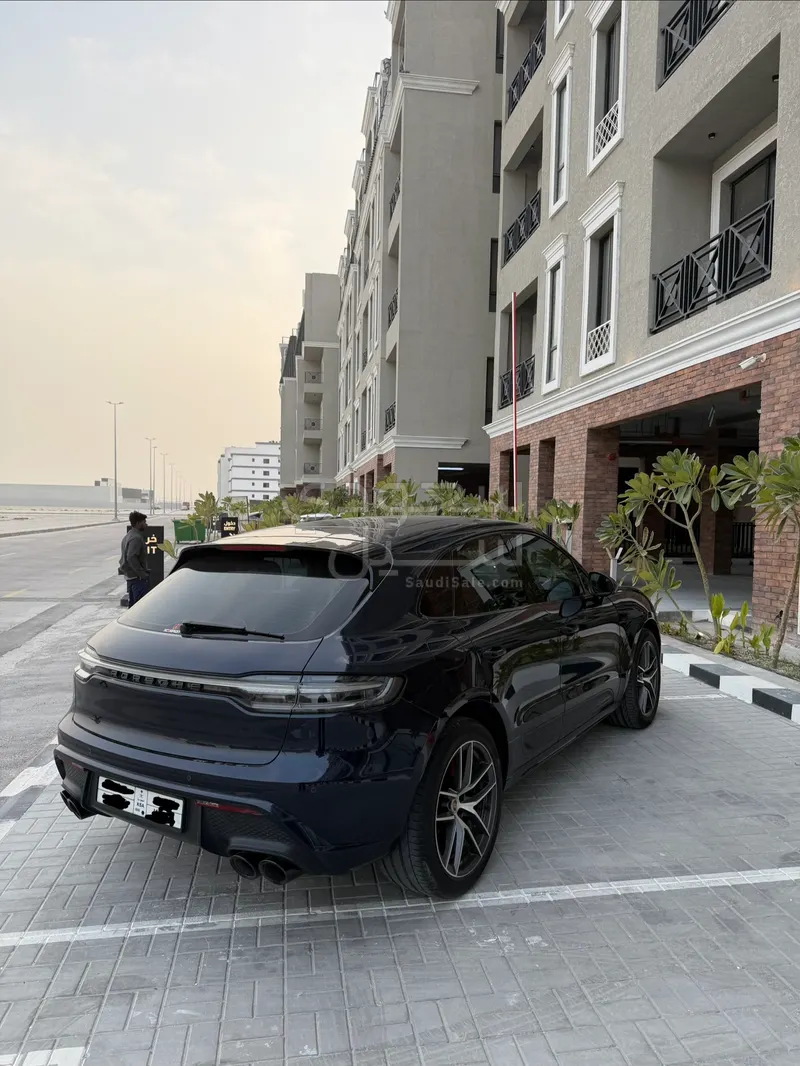 2022 بورش ماكان اس