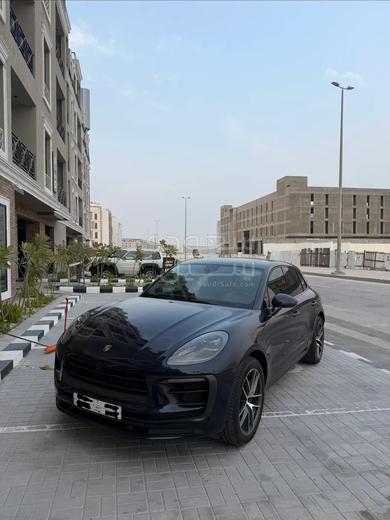 2022 بورش ماكان اس