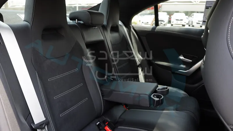 2026 مرسيدس - بنز سي إل أي 200 أي إم جي