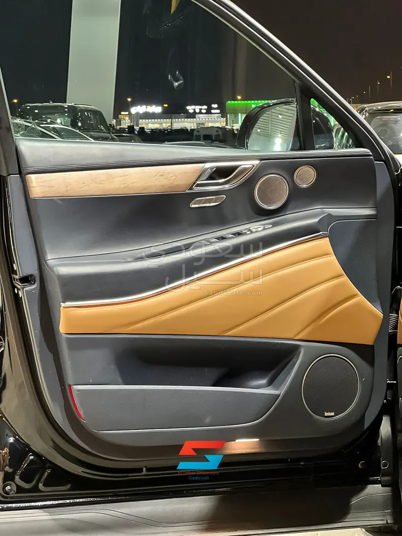 2020 جينيسيس جي في 80