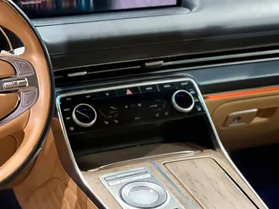 2020 جينيسيس جي في 80