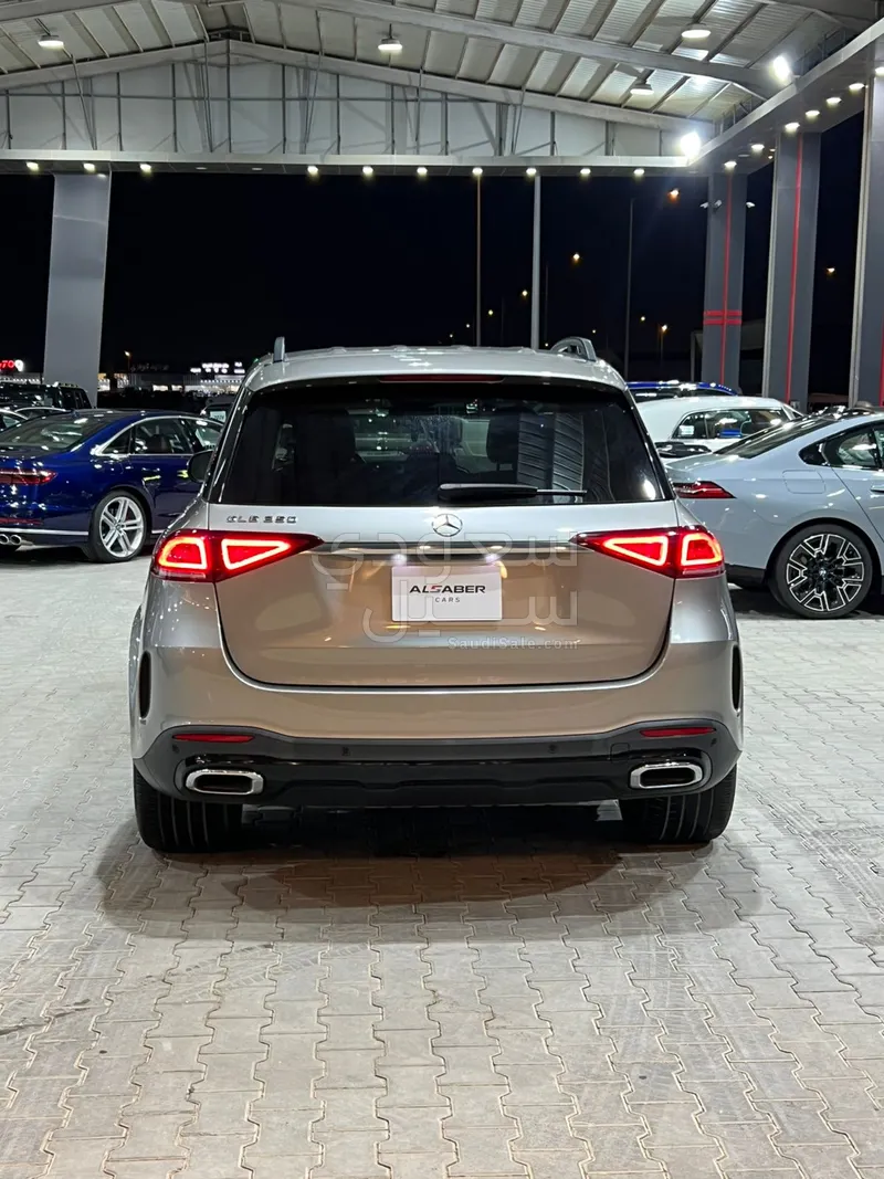 2020 مرسيدس - بنز جي إل إي 350