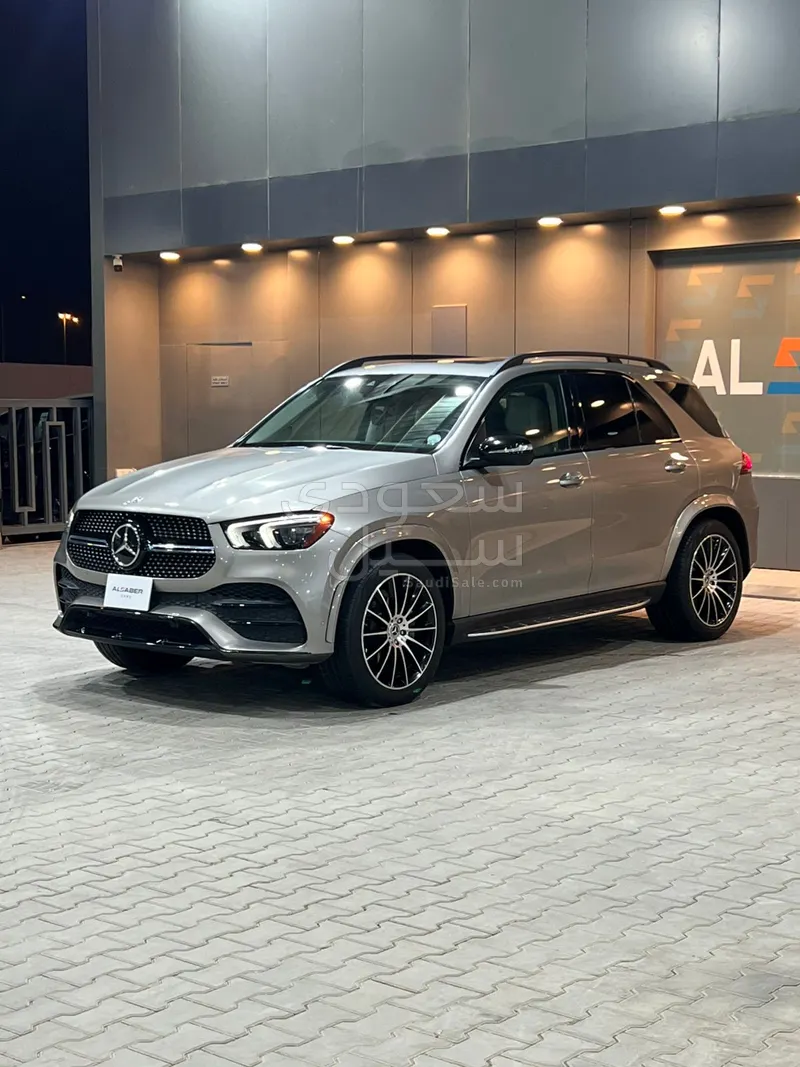 2020 مرسيدس - بنز جي إل إي 350