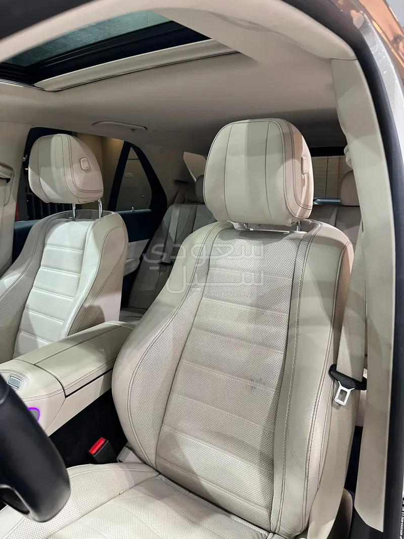 2020 مرسيدس - بنز جي إل إي 350