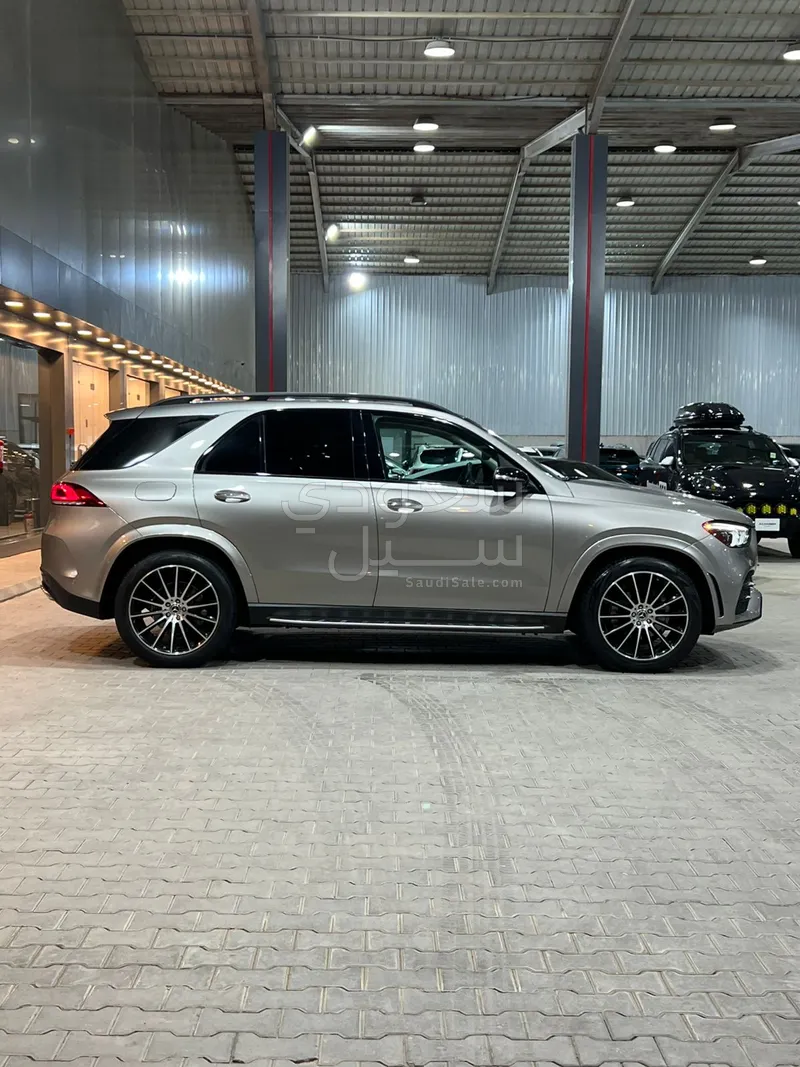 2020 مرسيدس - بنز جي إل إي 350