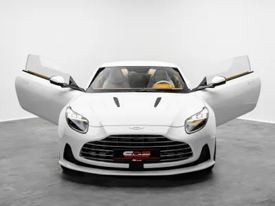 2025 استون مارتن دي بي 12