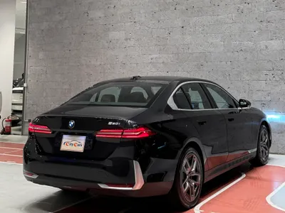 2024 بي ام دبليو الفئة الخامسة 520 أي