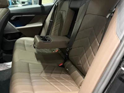 2024 بي ام دبليو الفئة الخامسة 520 أي