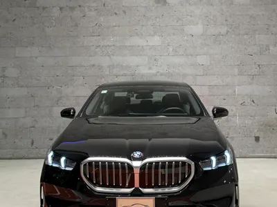 2024 بي ام دبليو الفئة الخامسة 520 أي