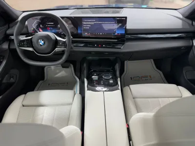 2026 بي ام دبليو الفئة الخامسة 520 أي