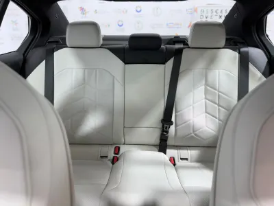 2026 بي ام دبليو الفئة الخامسة 520 أي