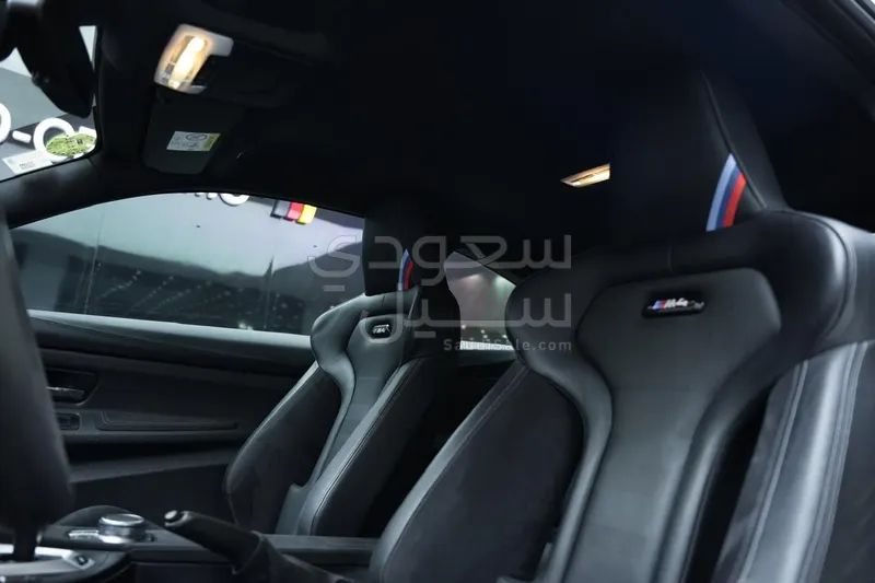 2019 بي ام دبليو الفئة ام إم 4 سي إس أي