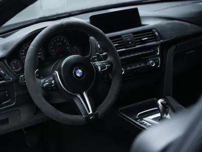 2019 بي ام دبليو الفئة ام إم 4 سي إس أي