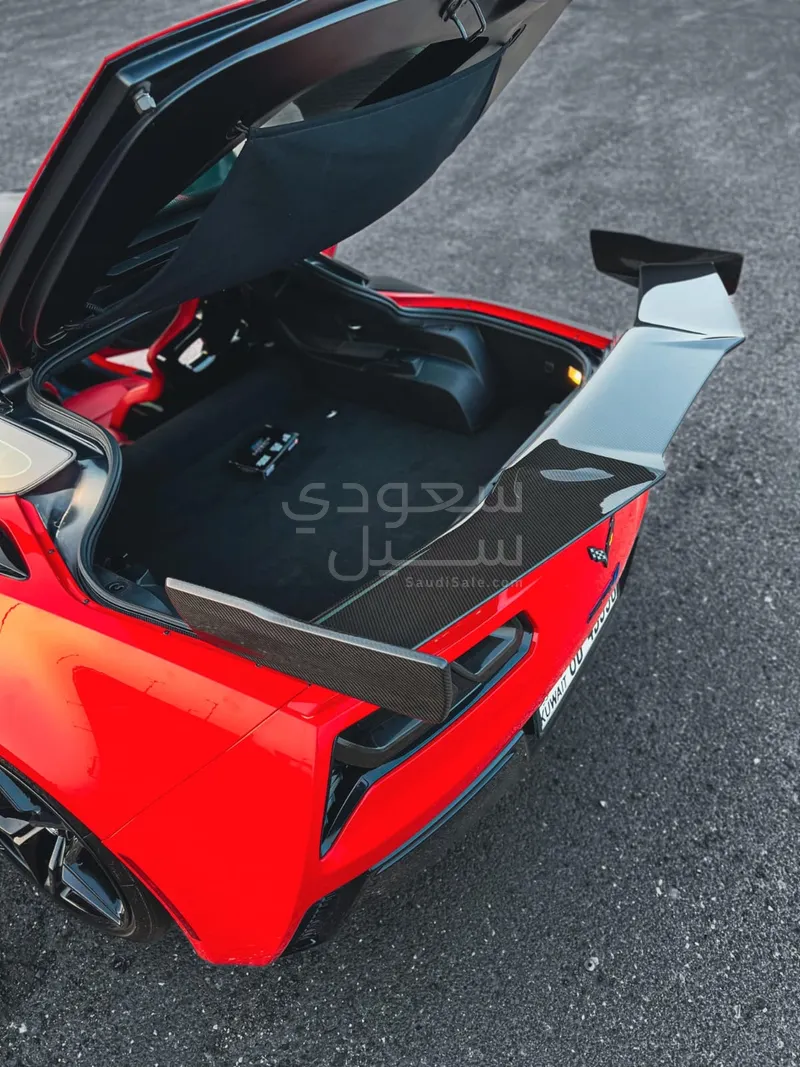 2019 شفروليه كورفيت زد ار 1