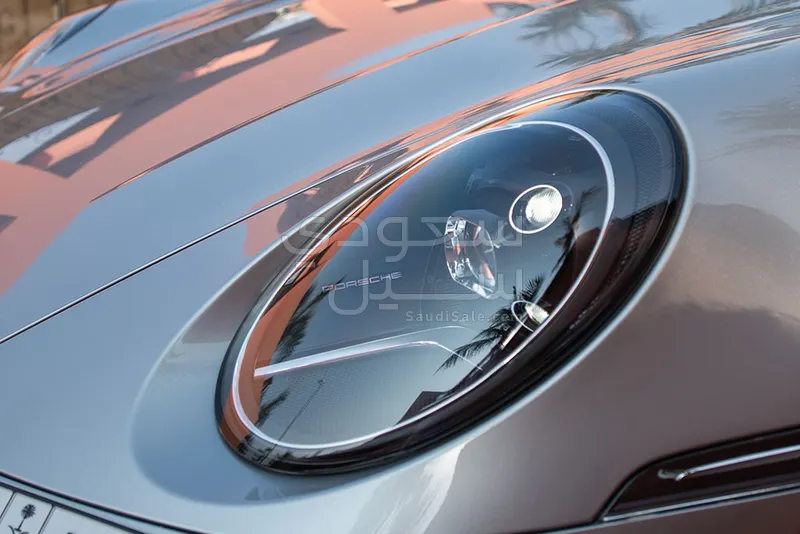 2024 بورش 911 كاريرا