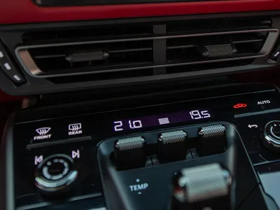 2024 بورش 911 كاريرا