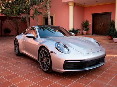 2024 بورش 911 كاريرا