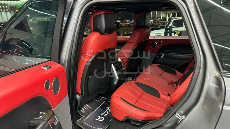 2019 لاند روفر رينج روفر سبورت اتش اس اي