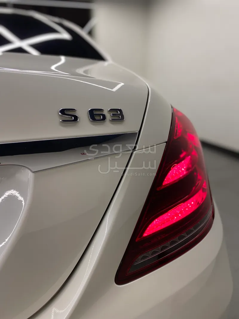 2020 مرسيدس - بنز إس 63 أي إم جي