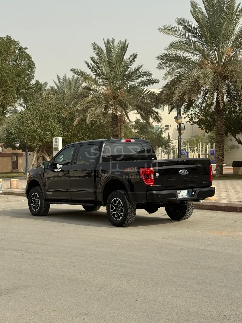 2022 فورد اف 150