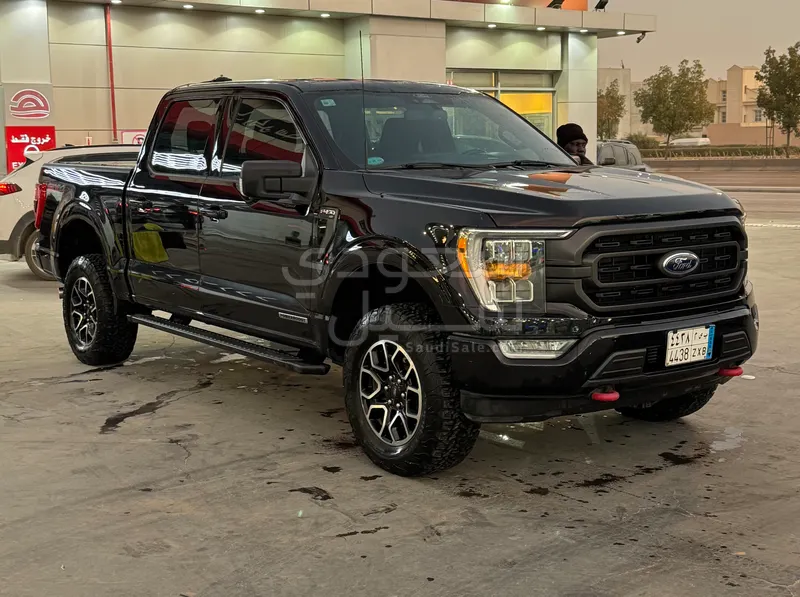 2022 فورد اف 150