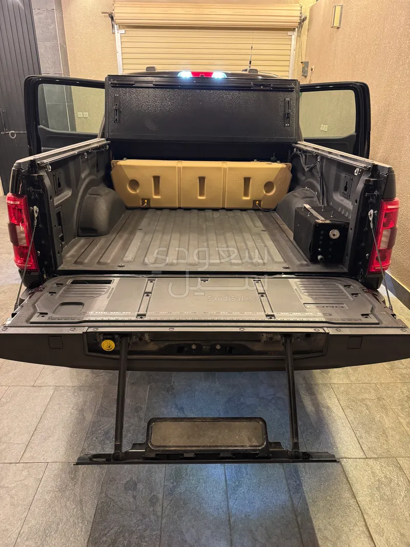 2022 فورد اف 150