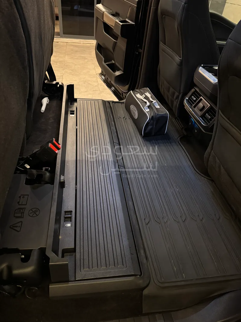 2022 فورد اف 150