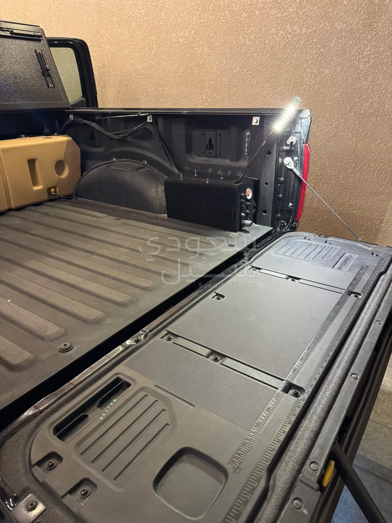 2022 فورد اف 150