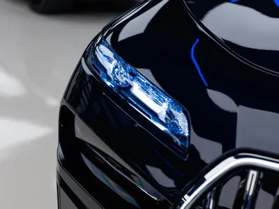 2026 بي ام دبليو الفئة السابعة 735أي