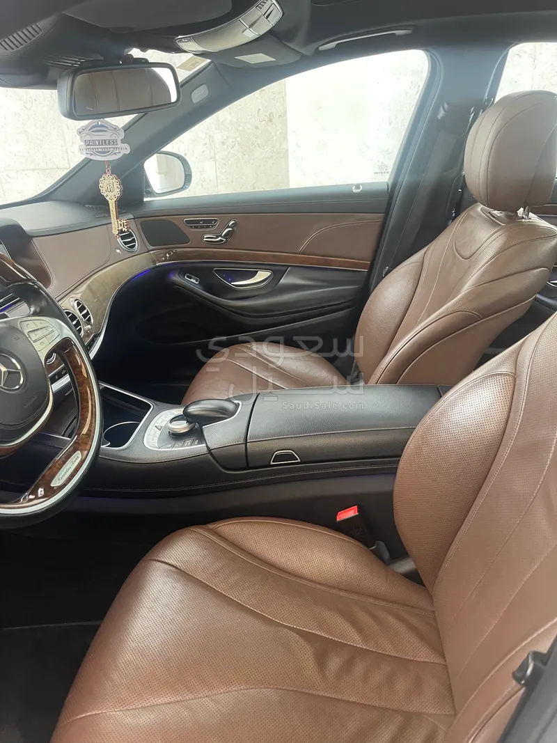 2014 مرسيدس - بنز إس 400