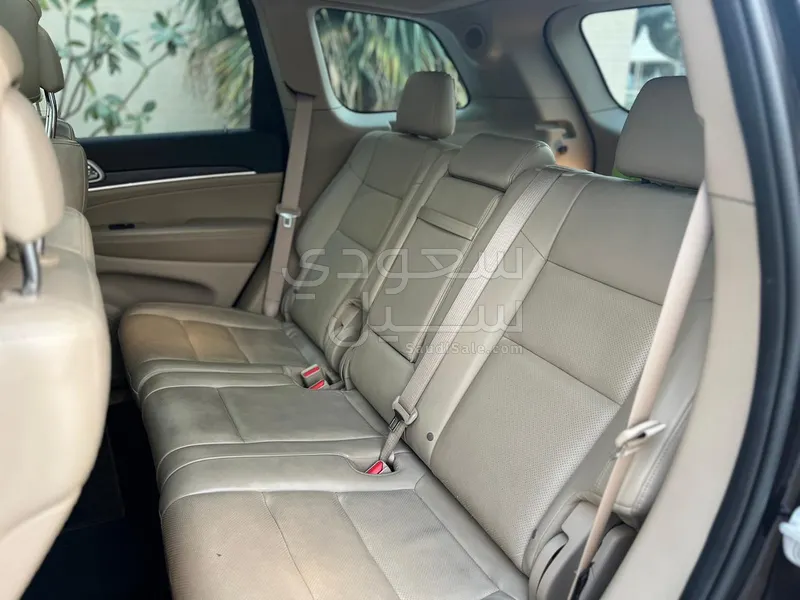 2020 جييب جراند شيروكي ليميتد