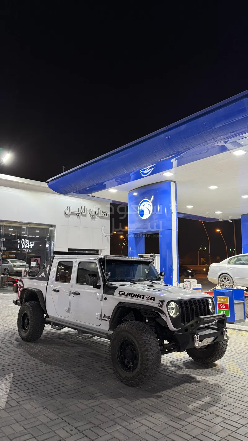 2020 جييب جلادياتور ربيكون