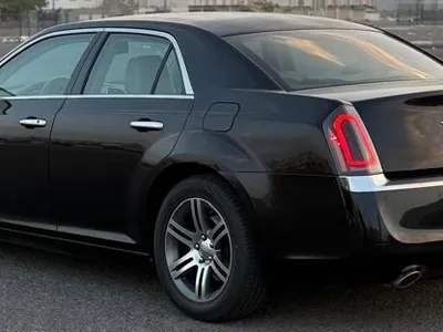 2012 كرايسلر 300 هيمى