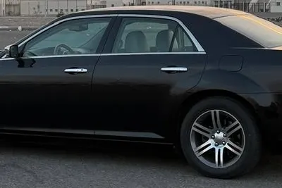 2012 كرايسلر 300 هيمى