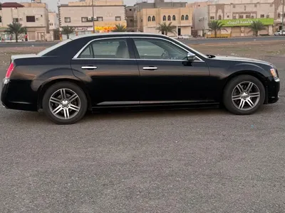 2012 كرايسلر 300 هيمى