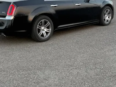 2012 كرايسلر 300 هيمى