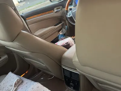 2012 كرايسلر 300 هيمى