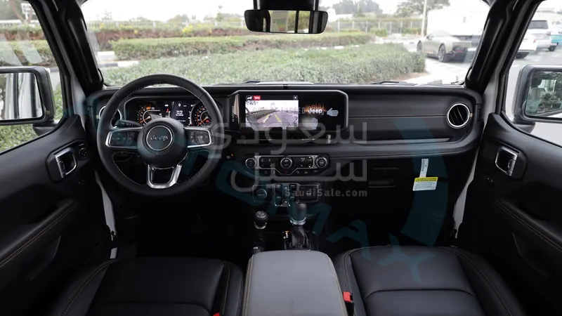 2025 جييب رانجلر صحارى