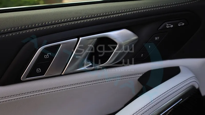 2026 بي ام دبليو الفئة اكس 6 إم