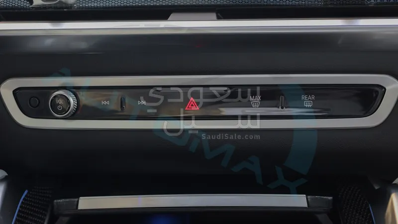 2026 بي ام دبليو الفئة اكس 6 إم