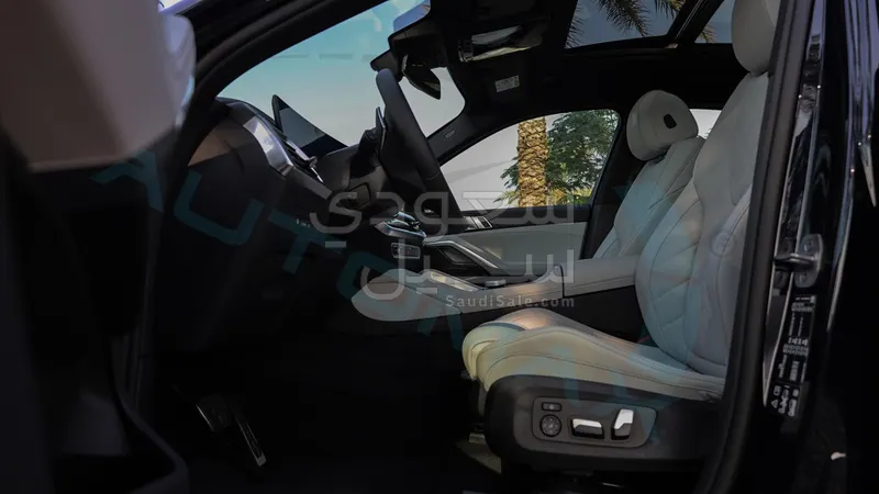 2026 بي ام دبليو الفئة اكس 6 إم