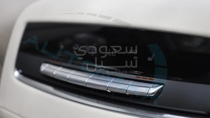 2025 كاديلاك اسكاليد سبورت