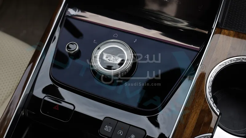 2025 كاديلاك اسكاليد سبورت