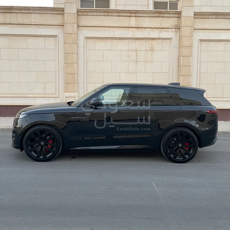 2025 Land Rover Range Rover Sport HSE