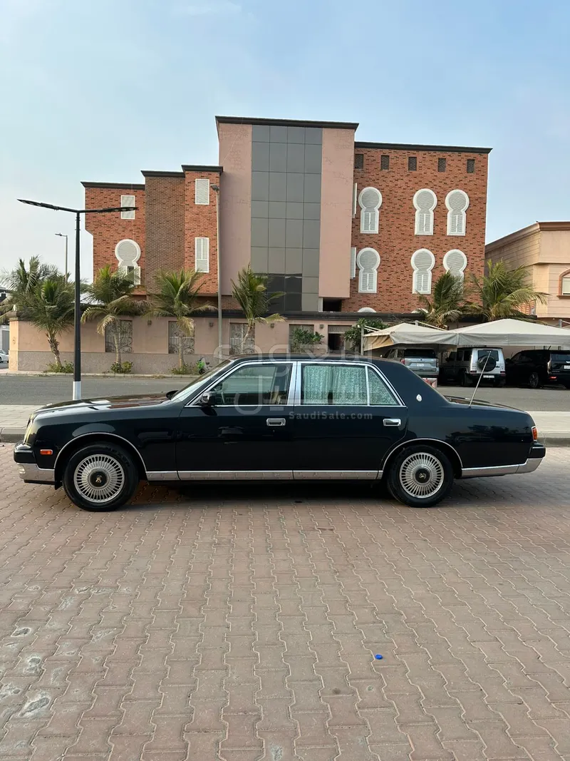 2000 تويوتا سنشري