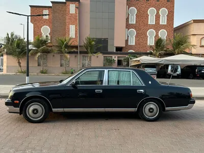 2000 تويوتا سنشري