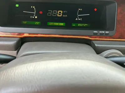 2000 تويوتا سنشري